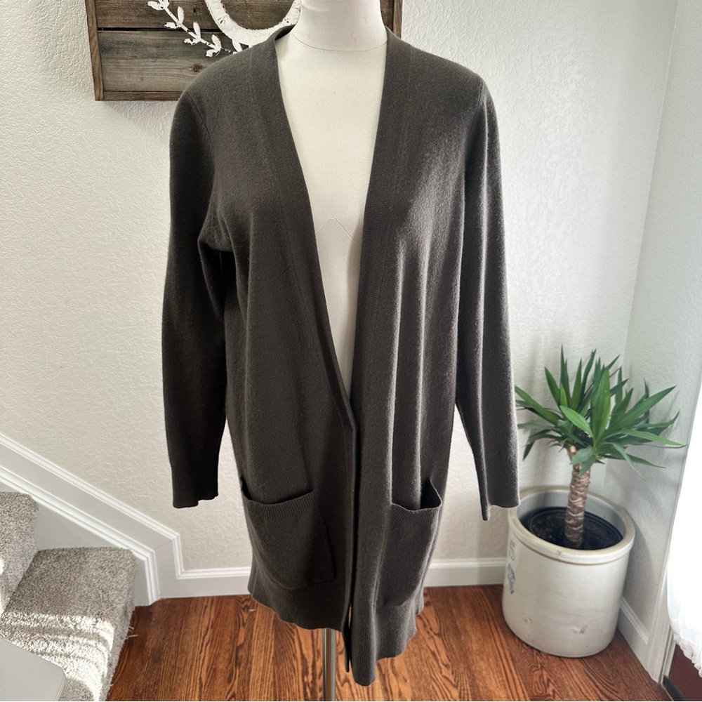 360 Sweater 100% cashmere long cardigan green elbow patch size M
